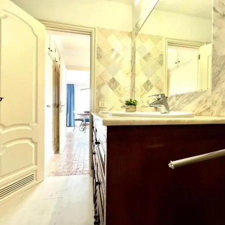 Three Bedrooms With Sea View,heated Pool, First Line Of The Atlantic Ocean *