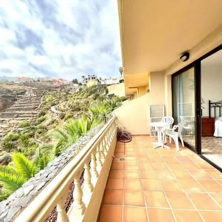 Apartment Three Bedrooms With Sea View,heated Pool, First Line Of The Atlantic Ocean *