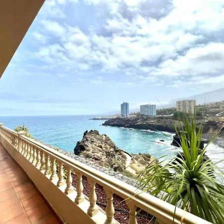 Three Bedrooms With Sea View,heated Pool, First Line Of The Atlantic Ocean *