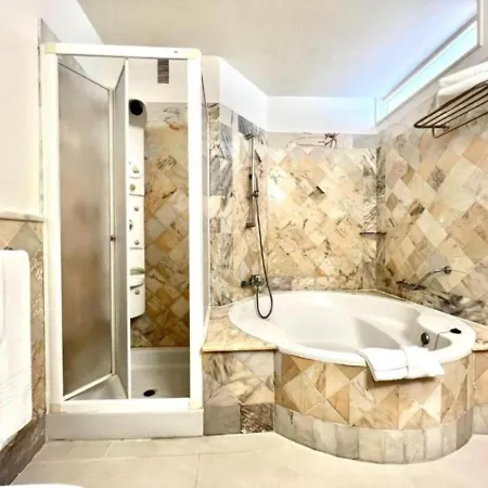 Three Bedrooms With Sea View,heated Pool, First Line Of The Atlantic Ocean 아파트 *