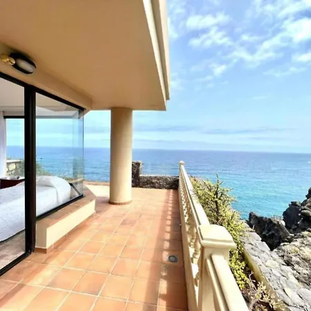 Three Bedrooms With Sea View,heated Pool, First Line Of The Atlantic Ocean * 로스 레알레호스